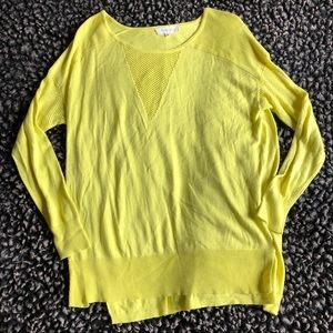 Two by Vince Camuto bright yellow sweater medium